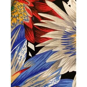 Quilt Fabric 6 yards.  White fabric cut is 3 yards intended as a background.